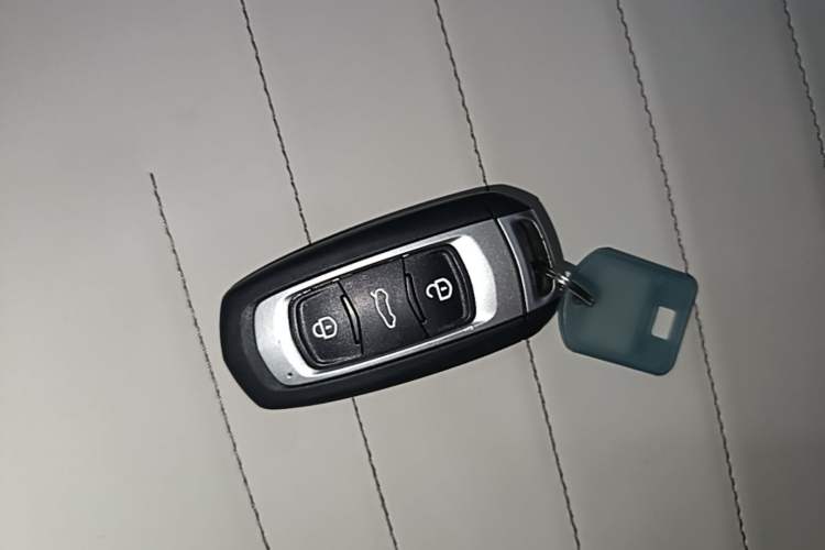 Used Geely Galaxy Panda 2025 210km Panda Kart Vehicle Key