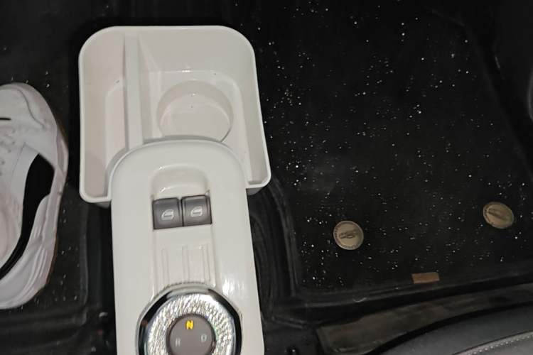 Used Geely Galaxy Panda 2025 210km Panda Rider Vehicle Key