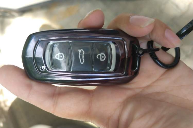 Used Geely Galaxy Panda 2025 210km Panda Rider Vehicle Key