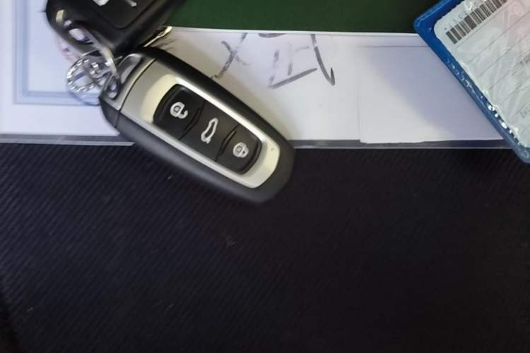 Used Geely Galaxy Panda 2025 210 km – Yuanqi Bear Vehicle Key