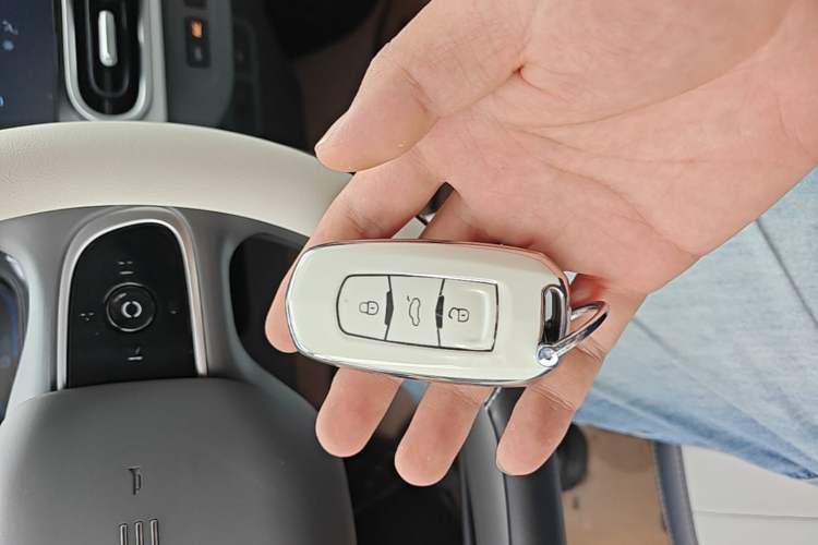 Used Geely Galaxy Panda 2025 210km Panda Kart Vehicle Key