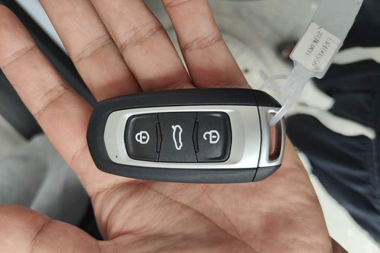 Used Geely Galaxy Panda 2025 210km Panda Rider Vehicle Key