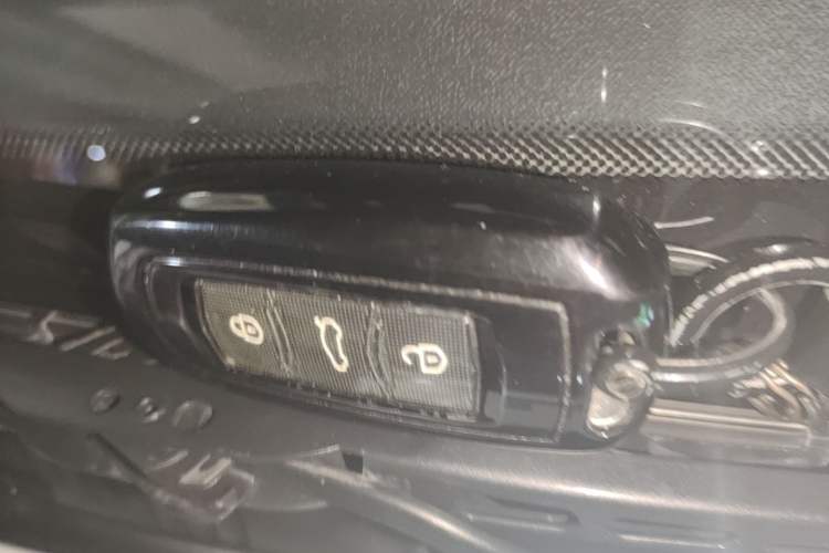 Used Geely Galaxy Panda 2025 210 km – Yuanqi Bear Vehicle Key