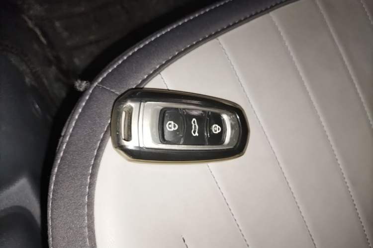 Used Geely Galaxy Panda 2025 210km Panda Kart Vehicle Key