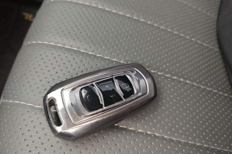 Used Geely Galaxy Panda 2025 210 km – Yuanqi Bear Vehicle Key