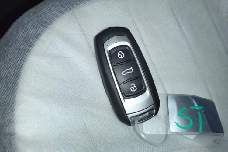 Used Geely Galaxy Panda 2025 210km Panda Kart Vehicle Key