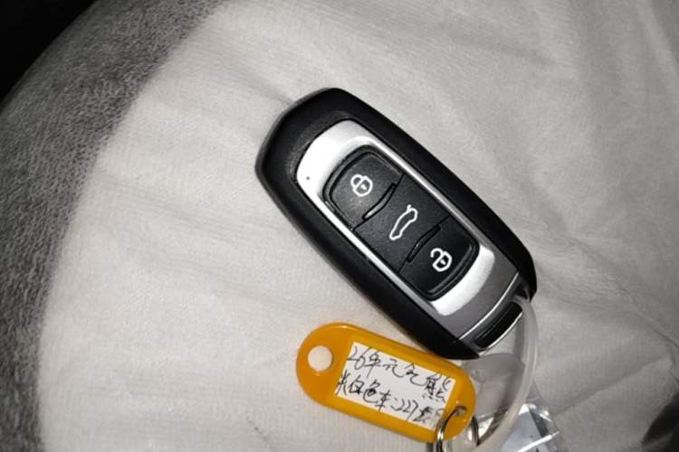 Used Geely Galaxy Panda 2025 210 km – Yuanqi Bear Vehicle Key