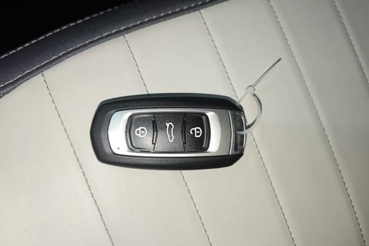 Used Geely Galaxy Panda 2025 210km Panda Kart Vehicle Key