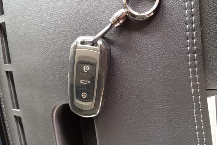 Used Geely Galaxy Panda 2025 210km Panda Rider Vehicle Key