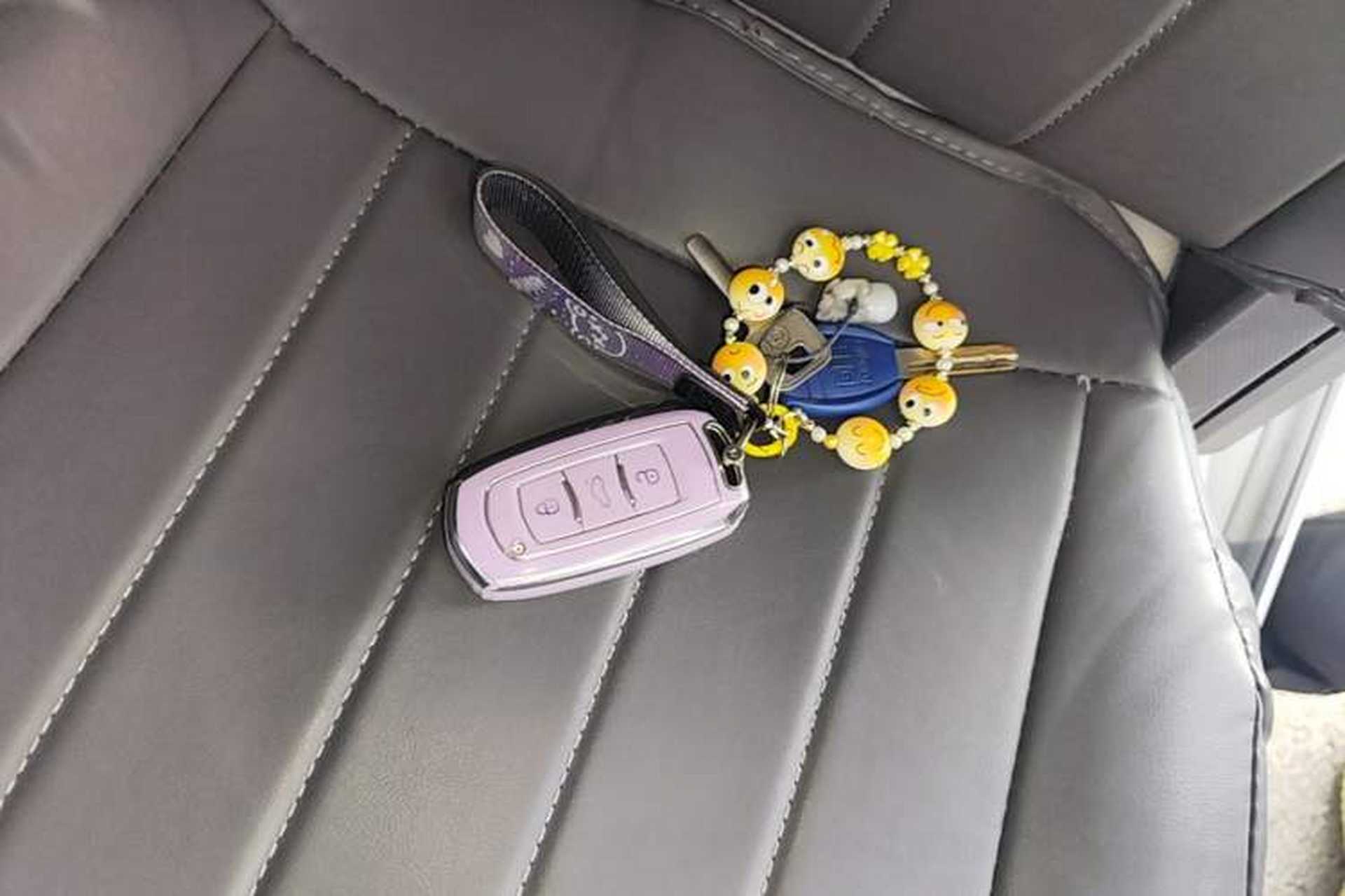 Used Geely Galaxy Panda 2025 210 km – Yuanqi Bear Vehicle Key