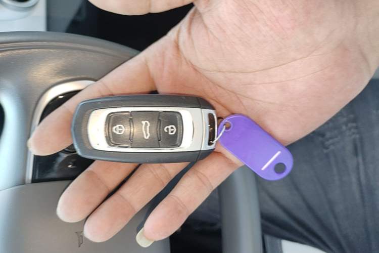 Used Geely Galaxy Panda 2025 210 km – Yuanqi Bear Vehicle Key