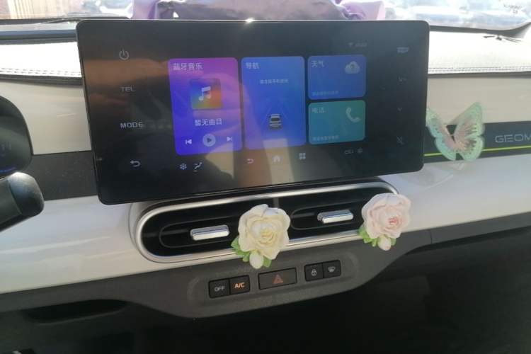 Used Geely Galaxy Panda 2025 210 km – Yuanqi Bear Audio And AC Panel