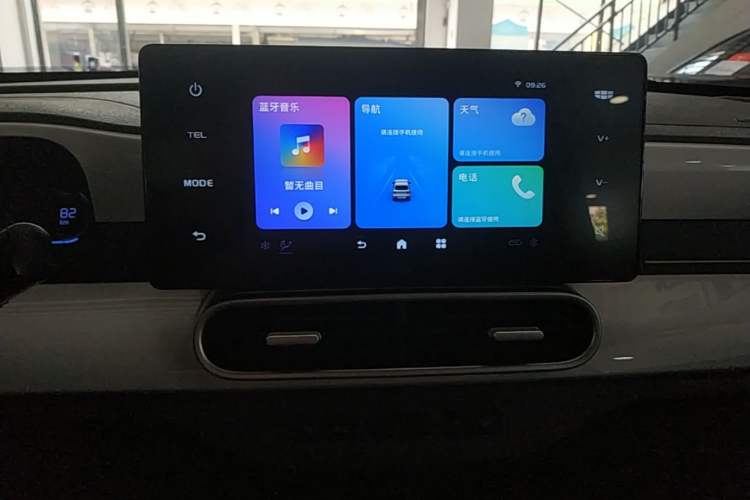 Used Geely Galaxy Panda 2025 210 km – Yuanqi Bear Audio And AC Panel