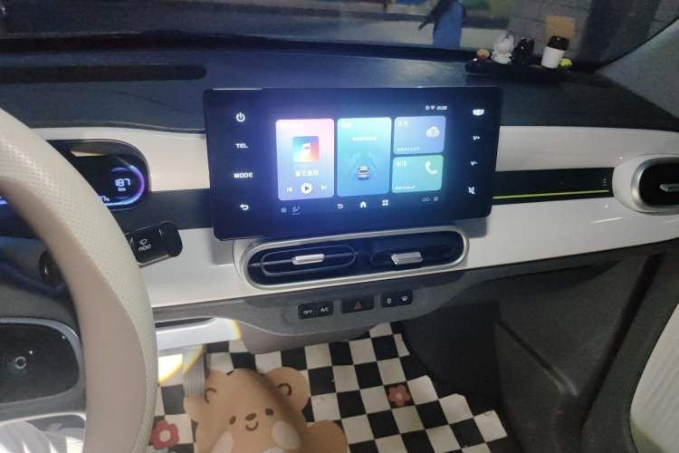 Used Geely Galaxy Panda 2025 210 km – Yuanqi Bear Audio And AC Panel