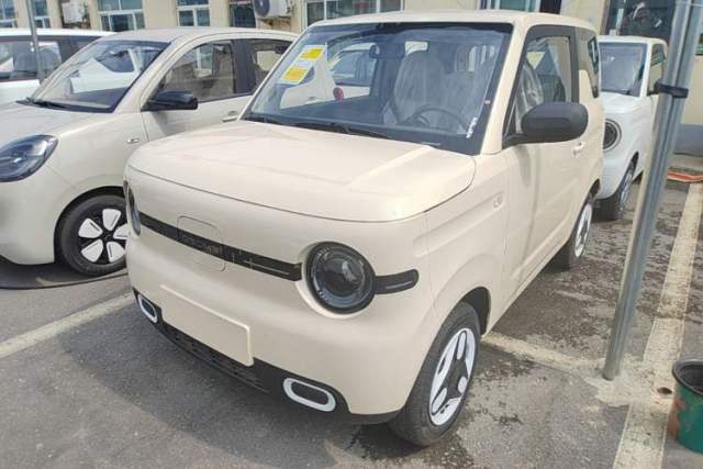 Used Geely Galaxy Panda 2025 210 km – Yuanqi Bear