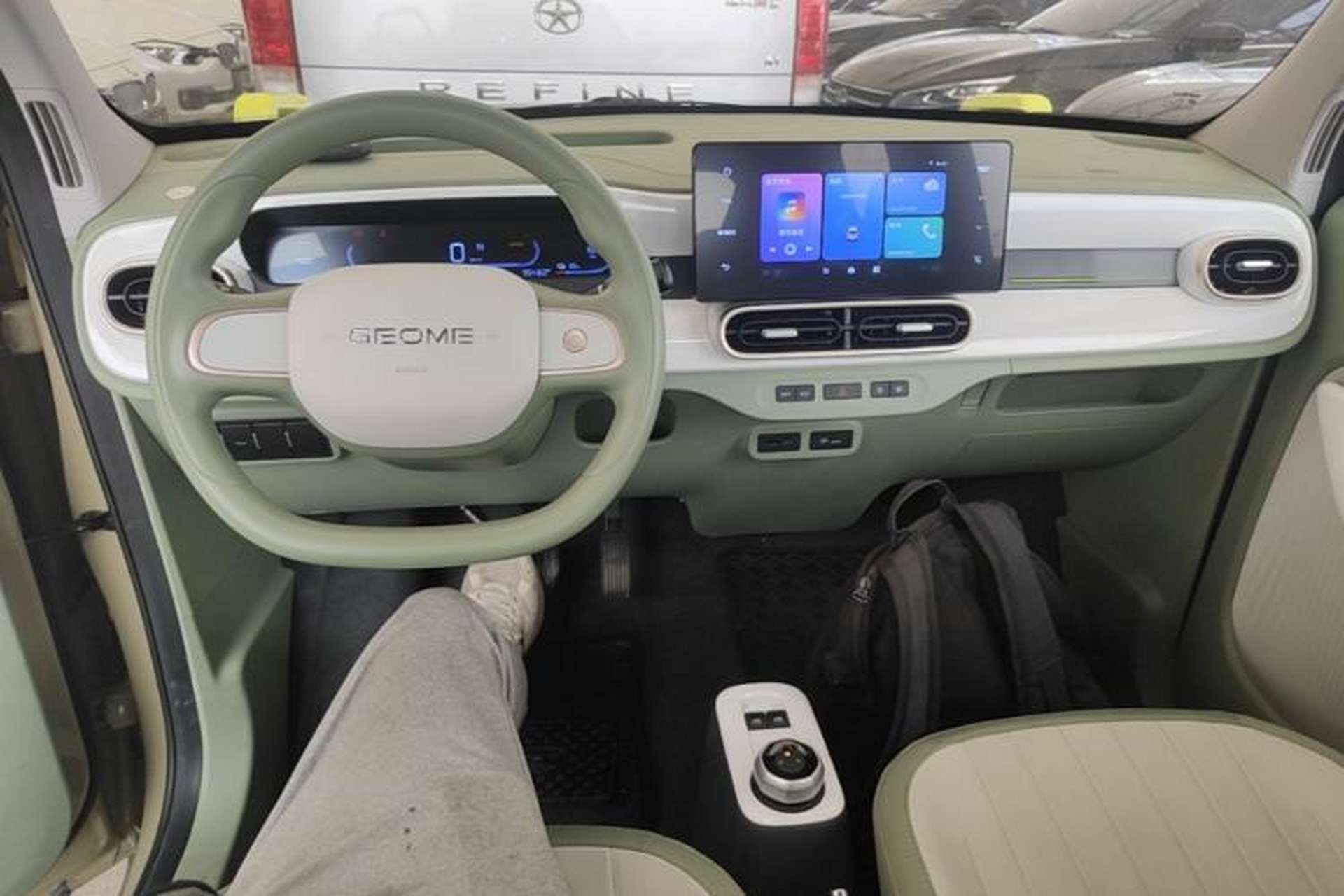 Used Geely Galaxy Panda 2025 210km Panda Rider Center Console