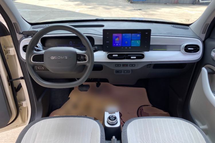 Used Geely Galaxy Panda 2025 210 km – Yuanqi Bear Center Console