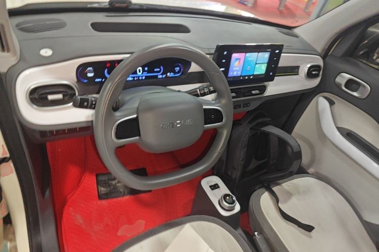 Used Geely Galaxy Panda 2025 210 km – Yuanqi Bear Center Console