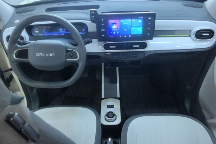 Used Geely Galaxy Panda 2025 210 km – Yuanqi Bear Center Console