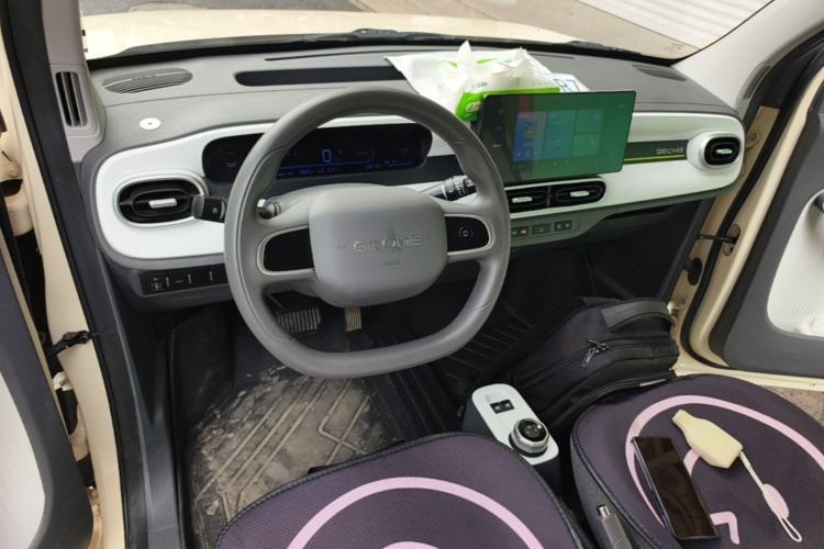 Used Geely Galaxy Panda 2025 Model 210km Panda Kart Piggy Hero Limited Edition Center Console