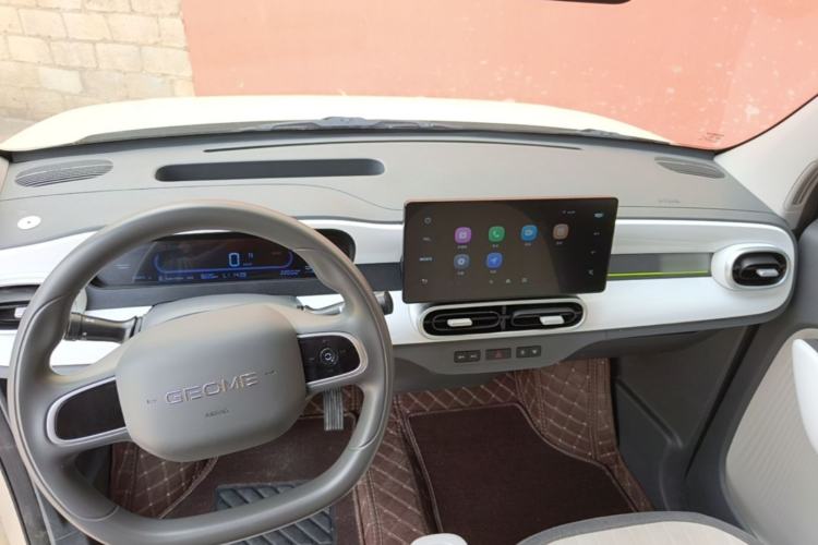 Used Geely Galaxy Panda 2025 210 km – Yuanqi Bear Center Console