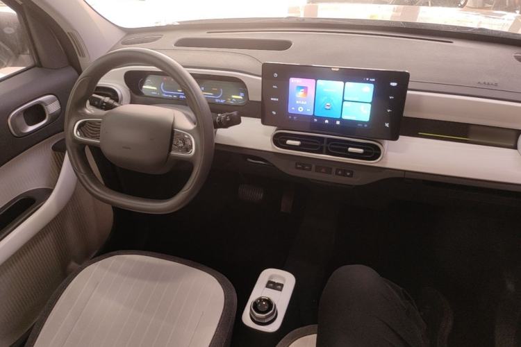 Used Geely Galaxy Panda 2025 210 km – Yuanqi Bear Center Console