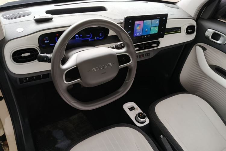 Used Geely Galaxy Panda 2025 210 km – Yuanqi Bear Center Console