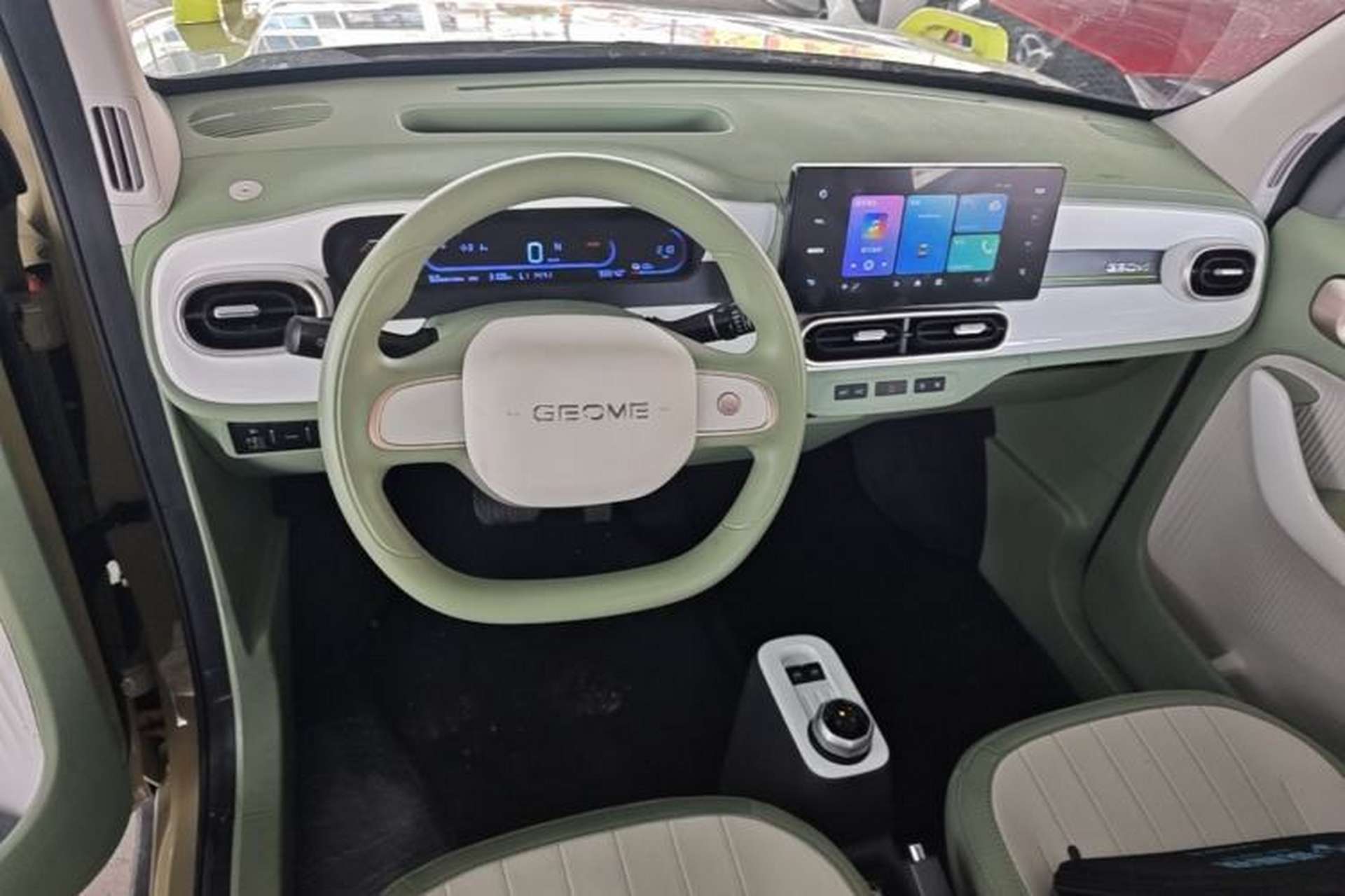 Used Geely Galaxy Panda 2025 210km Panda Rider Center Console