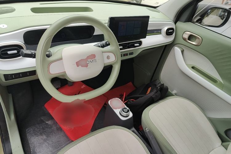 Used Geely Galaxy Panda 2025 210km Panda Rider Center Console