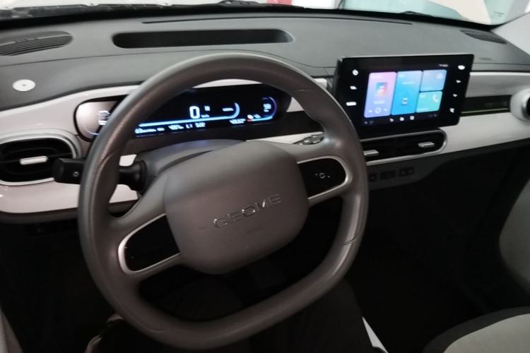 Used Geely Galaxy Panda 2025 210 km – Yuanqi Bear Center Console