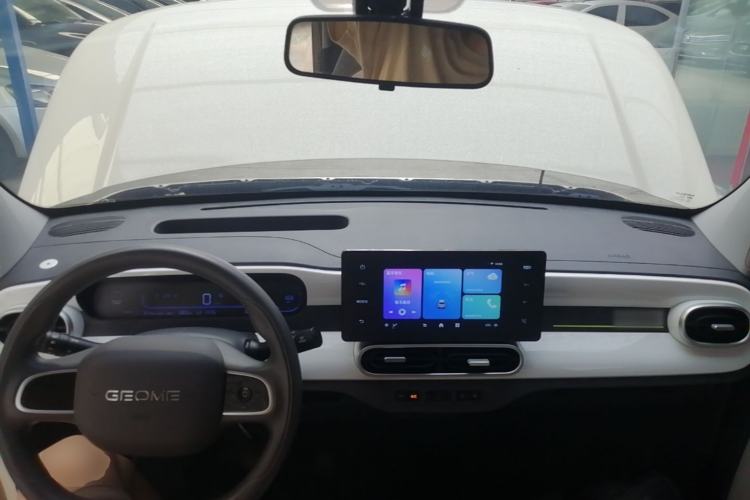 Used Geely Galaxy Panda 2025 210 km – Yuanqi Bear Center Console