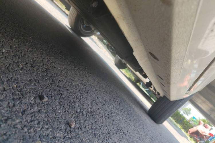 Used Geely Galaxy Panda 2025 210 km – Yuanqi Bear Chassis Front Left