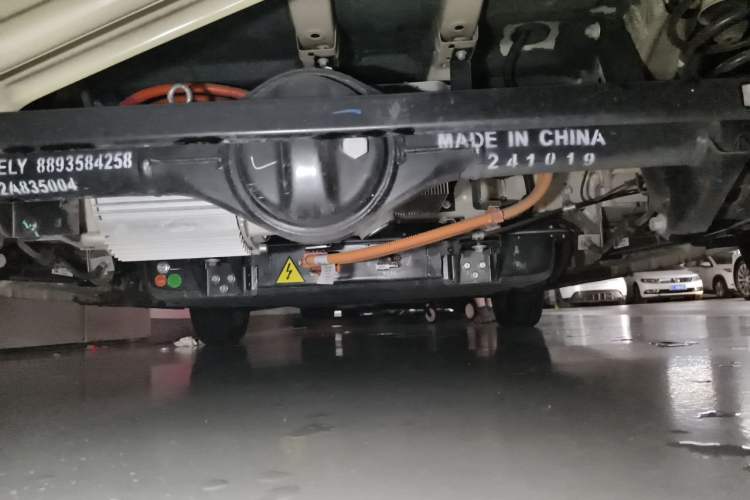 Used Geely Galaxy Panda 2025 210km Panda Rider Chassis Rear