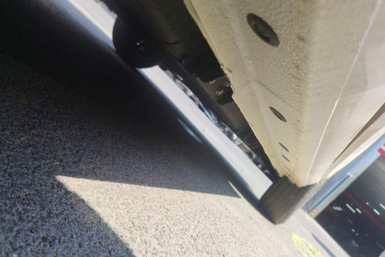 Used Geely Galaxy Panda 2025 210 km – Yuanqi Bear Chassis Rear Right