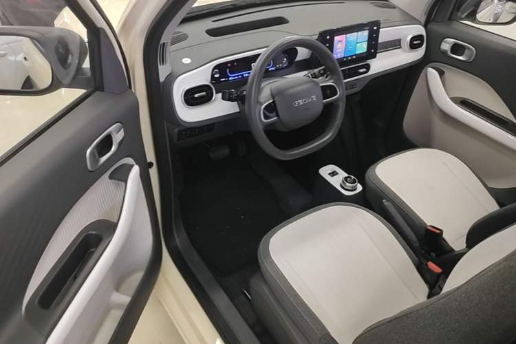 Used Geely Galaxy Panda 2025 210km Panda Kart Driver Seat