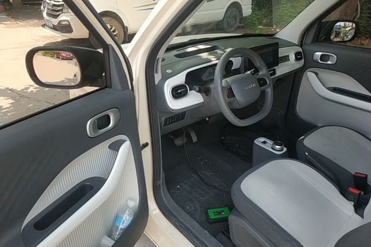 Used Geely Galaxy Panda 2025 210 km – Yuanqi Bear Driver Seat