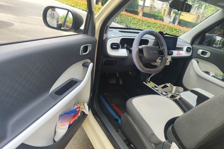 Used Geely Galaxy Panda 2025 210 km – Yuanqi Bear Driver Seat