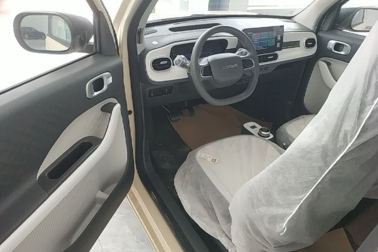 Used Geely Galaxy Panda 2025 210 km – Yuanqi Bear Driver Seat