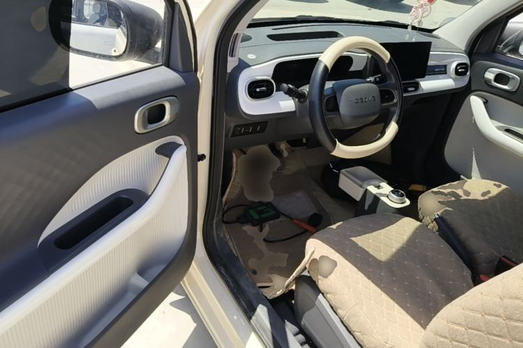 Used Geely Galaxy Panda 2025 210 km – Yuanqi Bear Driver Seat