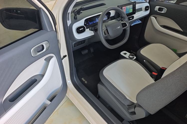 Used Geely Galaxy Panda 2025 210 km – Yuanqi Bear Driver Seat