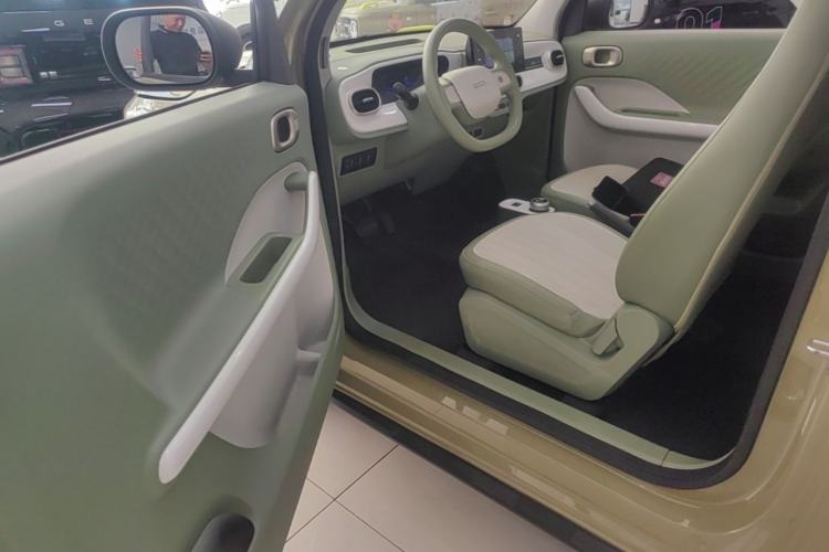 Used Geely Galaxy Panda 2025 210km Panda Rider Driver Seat