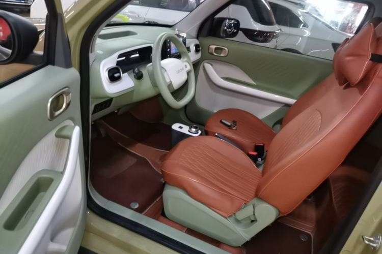 Used Geely Galaxy Panda 2025 210km Panda Rider Driver Seat