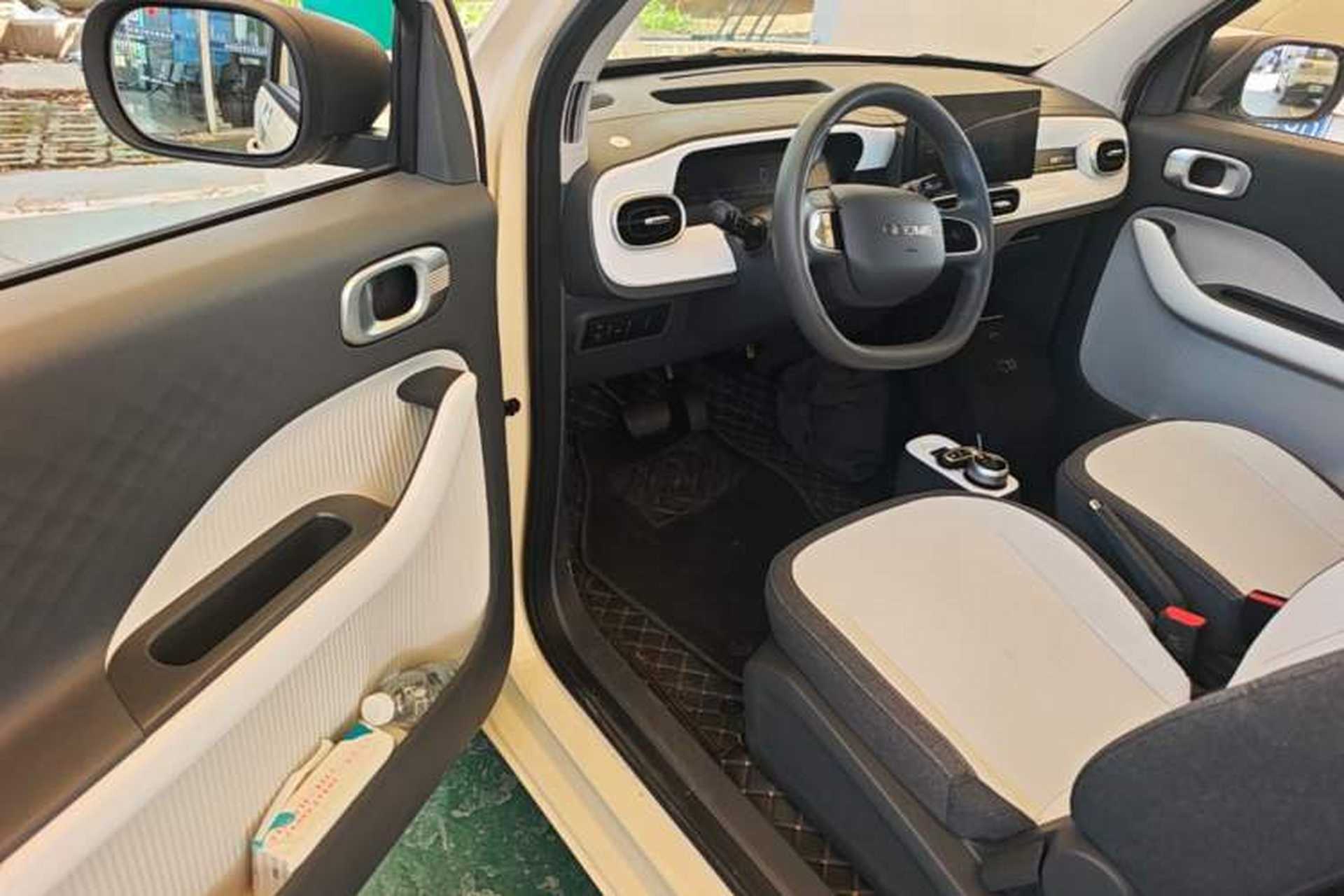 Used Geely Galaxy Panda 2025 210 km – Yuanqi Bear Driver Seat