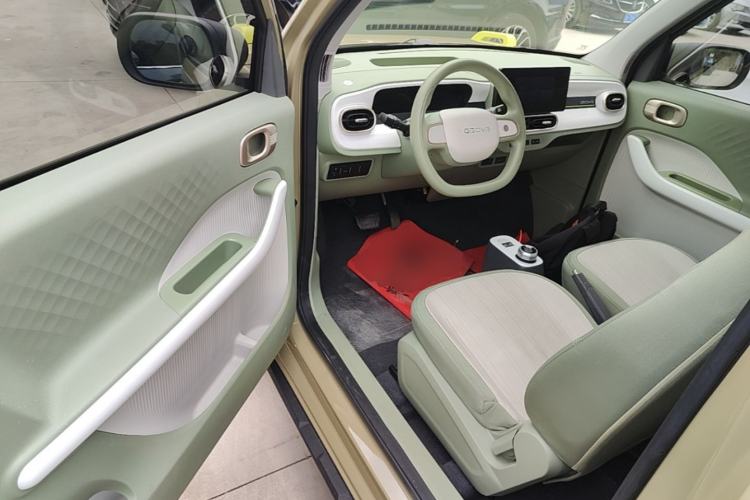 Used Geely Galaxy Panda 2025 210km Panda Rider Driver Seat