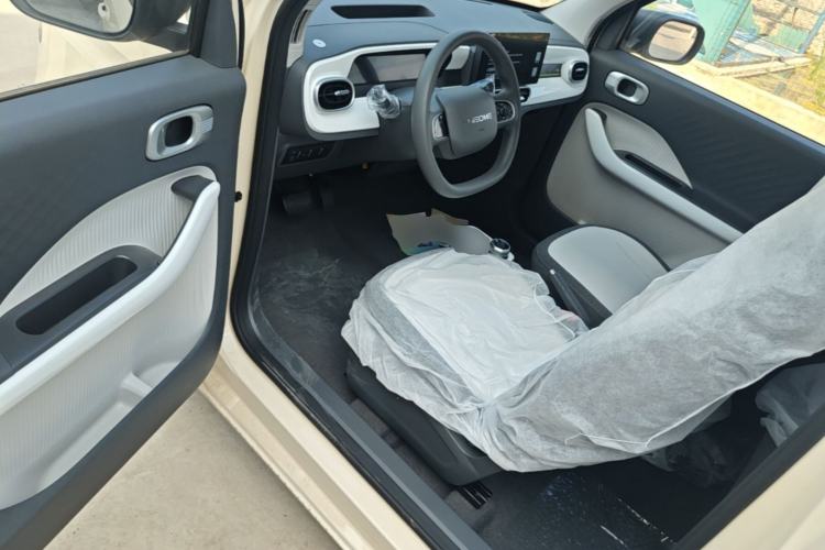 Used Geely Galaxy Panda 2025 210 km – Yuanqi Bear Driver Seat