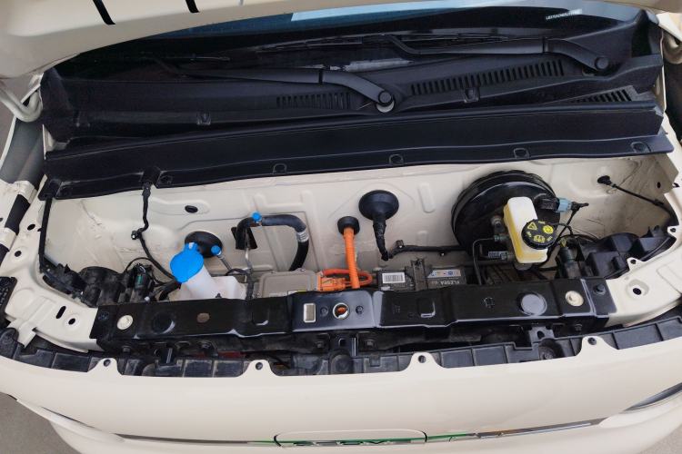 Used Geely Galaxy Panda 2025 210 km – Yuanqi Bear Engine Bay