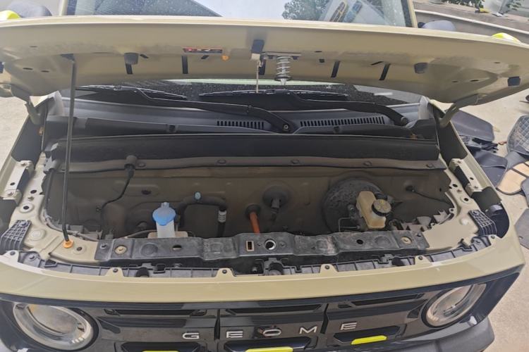 Used Geely Galaxy Panda 2025 210km Panda Rider Engine Bay