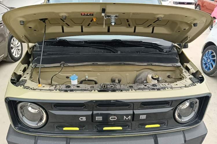 Used Geely Galaxy Panda 2025 210km Panda Rider Engine Bay