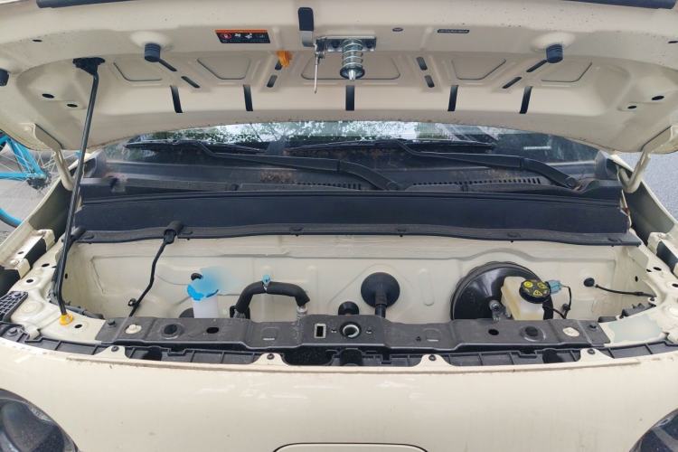 Used Geely Galaxy Panda 2025 210 km – Yuanqi Bear Engine Bay