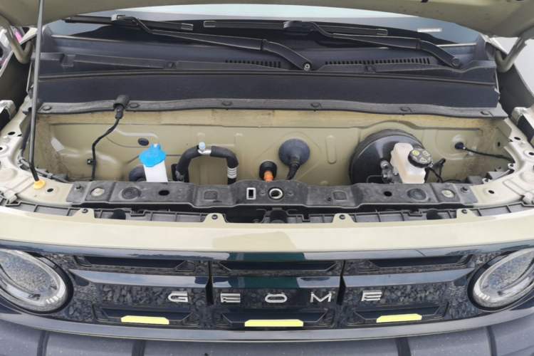 Used Geely Galaxy Panda 2025 210km Panda Rider Engine Bay